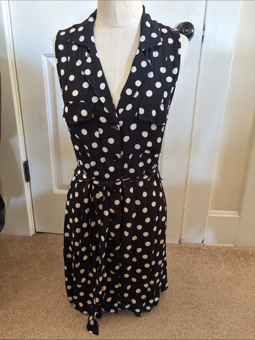 Polka Dots - Sleeveless dress